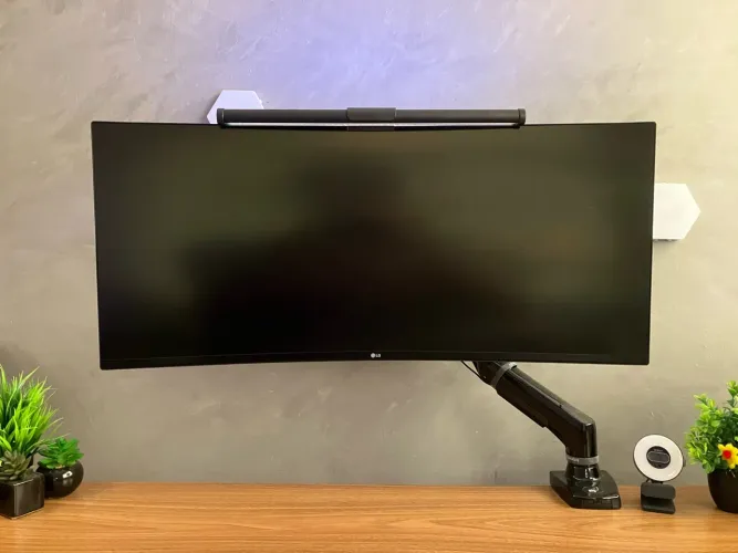 Monitor curvo LG 34? 160hz 1ms HDR modelo 34WP65C
