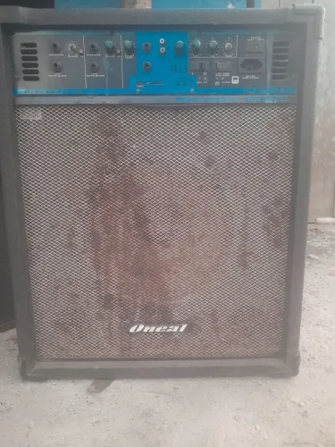 Caixa amplificada