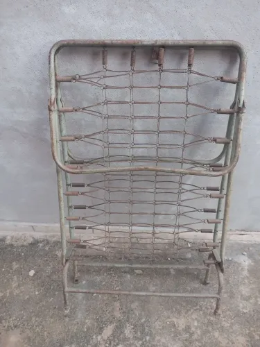 Cama de Campanha Antiga (Raridade)