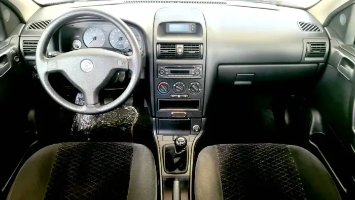 Chevrolet Astra 2.0/ CD/ Sunny/ GLS 2.0 8V 3P 2000