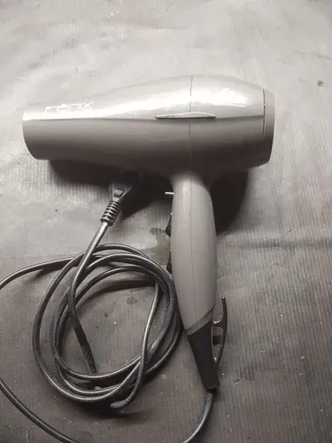 Secador de cabelo