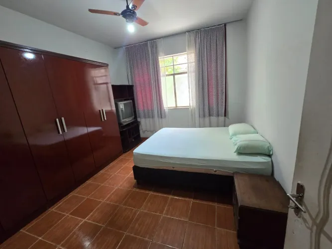 Quarto semi-suíte para alugar no Prado OPORTUNIDADE EM FRENTE AO MC DONALDS