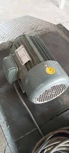 Motor elétrico