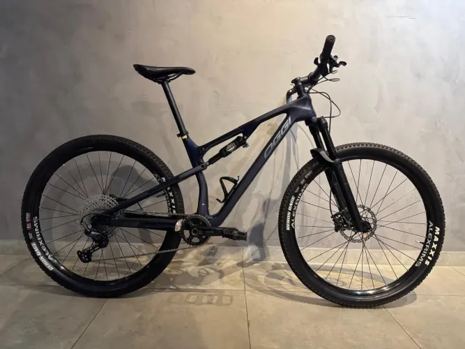 BICICLETA OGGI CATTURA 2025 TAM M