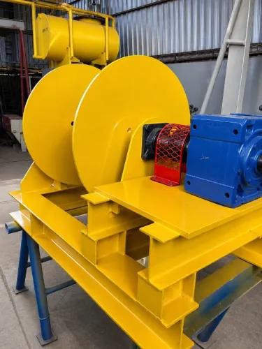 Guincho de arraste industrial 15Ton Motor elétrico WEG 10cv trifásico Pronta Entrega-novo