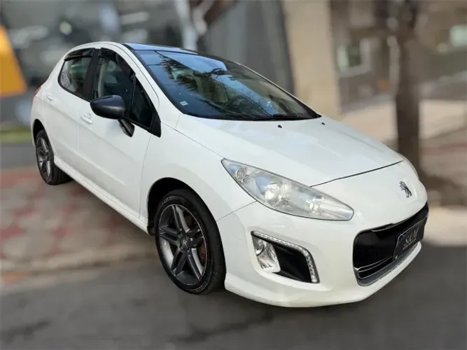 Peugeot 308 Feline/griffe 1.6 Turbo 16V 5P Aut. 2014