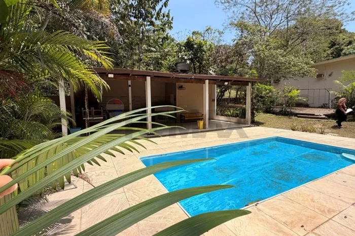 VENDE-SE CHACARA NO COND. VIVENDA VERDE