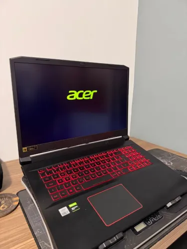 Notebook Acer Nitro V i7/16gb/1tb/gtx 1650ti
