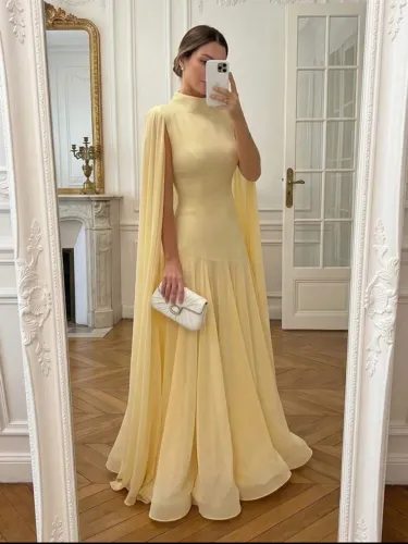 VESTIDO DE FESTA LONGO AMARELO-MANTEIGA - NOVO!