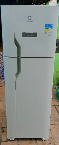 Geladeira frost free 127v