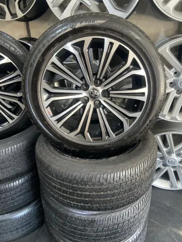 Rodas 17 Corolla altis 2023 original