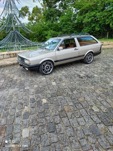 Volkswagen Parati Glsi 2.0 / GLS/ Surf 1.8 (álcool) 1988