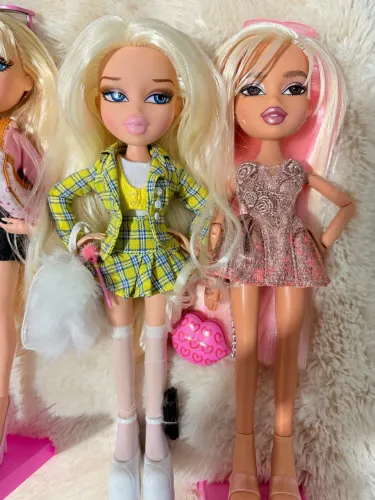 Bratz louras 