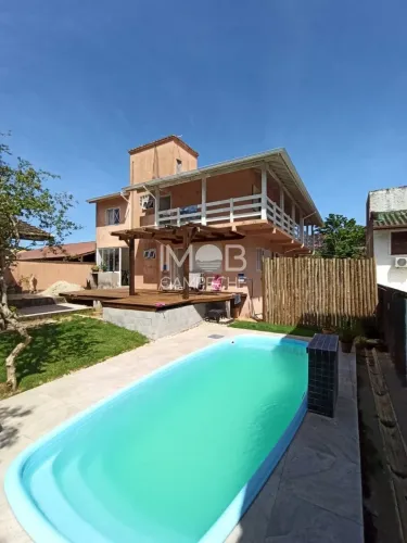 Casa com 5 dormitórios à venda no Campeche em Florianópolis