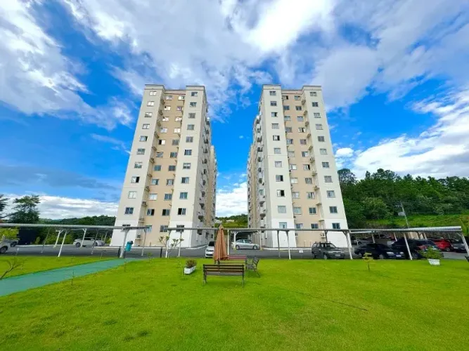 Ótimo Apartamento no 10º Andar