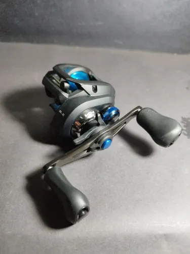 Carretilha Shimano SLX DC 151XG