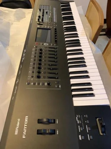 Teclado Roland fantom 7EX