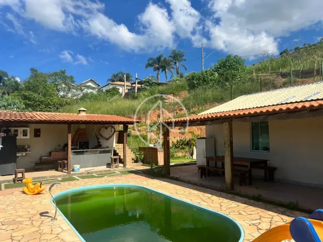 Imóvel para venda possui 90 metros quadrados com 2 quartos em Vale do Amanhecer - Juiz de 