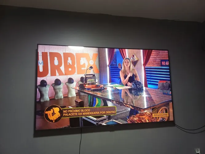 Estou vendendo uma tv de 60 polegada
