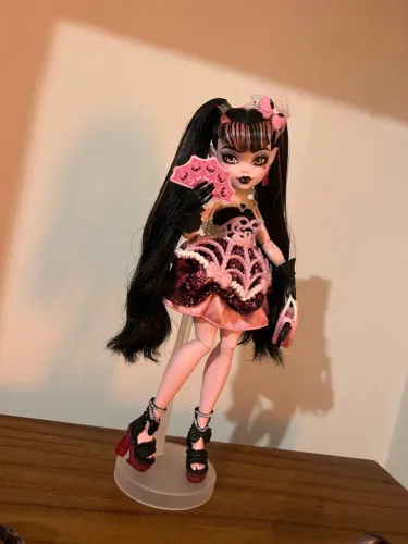 Monster High Draculaura scary sweet birthday 