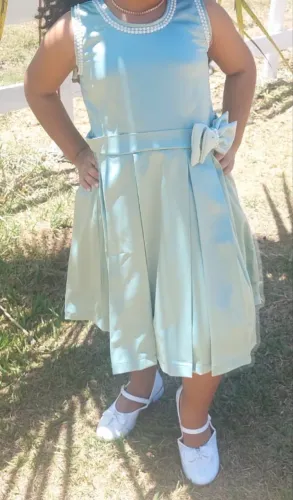 Vestido infantil até 8 anos com forro e pérolas 