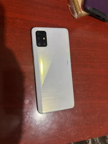Samsung A51 MUITO NOVO