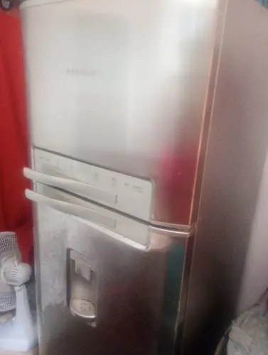 Geladeira Eletrolux