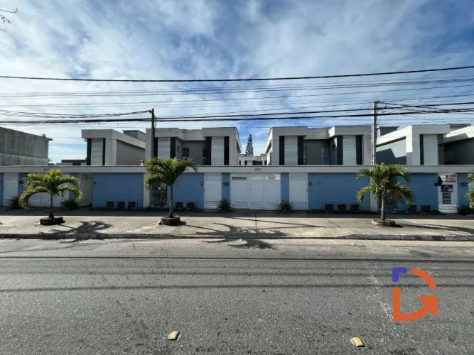 Casa com 2 dormitórios para alugar, 67 m² por R$ 3.091,00/mês - Costa Azul - Rio das Ostra