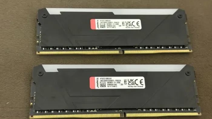 Best Fury Kingston RGB 16GB 3200MHZ