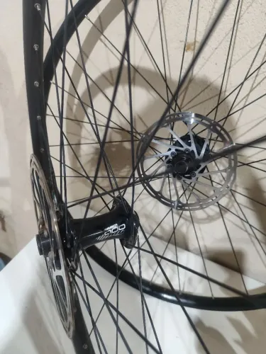 Rodas aro 29 alexcrins com cubo Sram 900 eixo bust