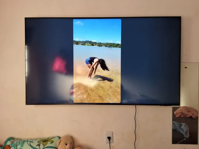Vendo televisão nova Samsung 65 polegadas