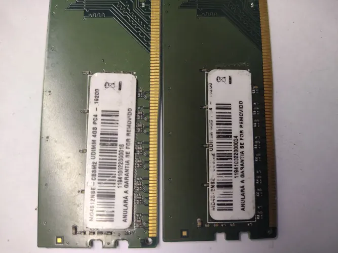 Memória 2x4gb 8gb Ddr4 2400mhz Só Venda