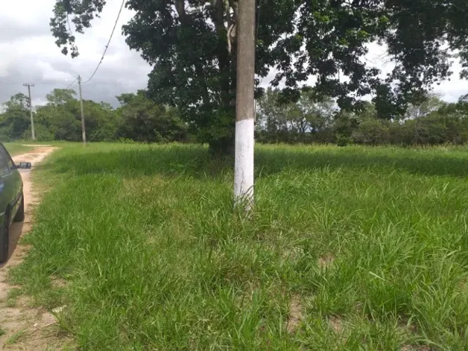 Terreno 300m2 plano próximo a praia de Tamoios Cabo Frio RJ apenas 35.000 aceito carro .