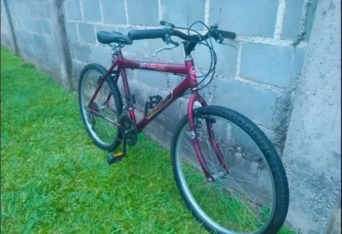 Bicicleta MTB Giant Warp AC-3 Aro 26 Reformada e com pouco uso