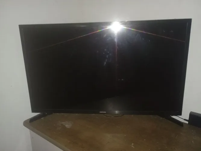 Vendo smartv da Samsung 32 polegadas 