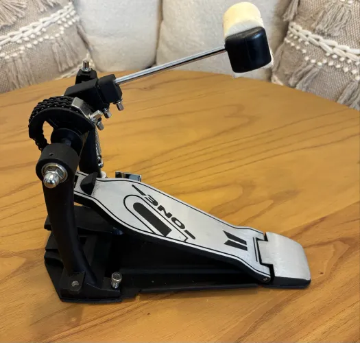 Pedal Bumbo Bateria D-One Dp10
