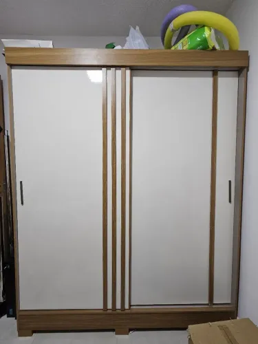 Guarda roupa casal