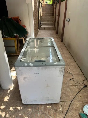 Freezer FRICON 411 Litros