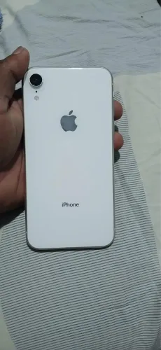 iPhone XR 64 gb