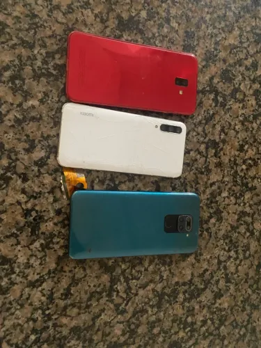 3 celulares