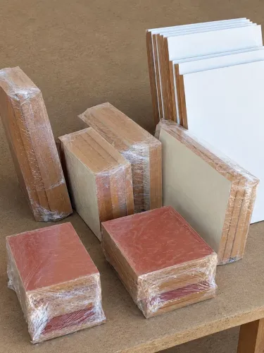 Kit MDF branco e vermelho 5/6 peças por 50 reais, fazemos sob o corte sob medida