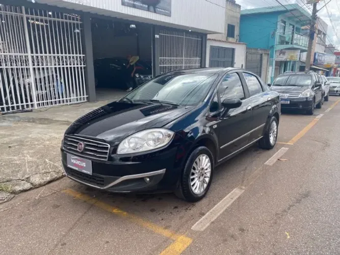 Fiat Linea Essence 1.8 Flex 16V 4P 2016