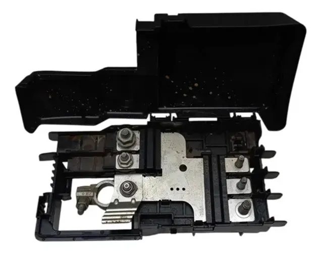 Placa Terminal Polo Positivo Bateria Gm Montana 2025 2026
