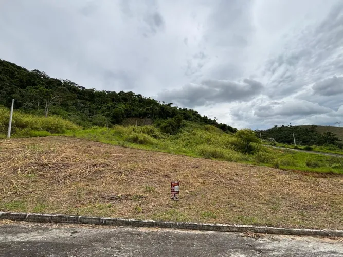Lote para Venda no bairro ., localizado na cidade de Rio Claro / RJ.