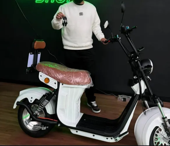 Autopropelito x15 1000w branco