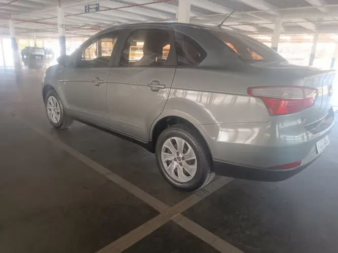 Fiat Grand Siena Attrac. 1.4 EVO F.flex 8V 2016