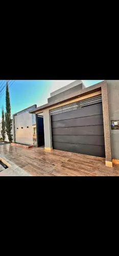 CASA COM OFURO E PISCINA. Caldas novas. GO