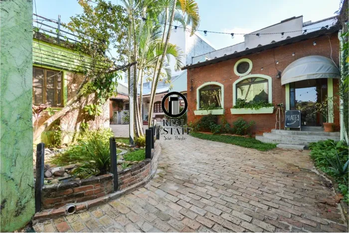 Casa em Condomínio à Venda - 660m², 1 Quarto, 6 Vagas - Ipiranga