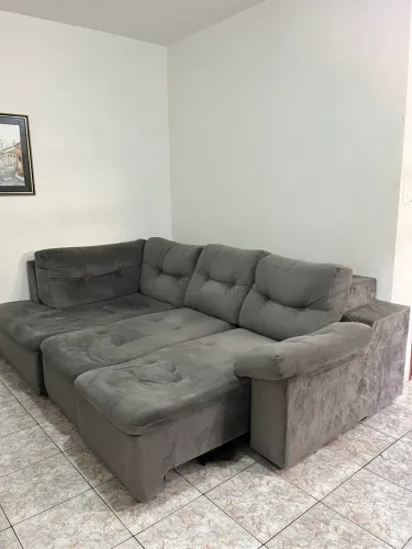 Sofá retrátil grande 