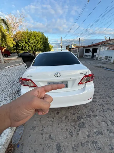 Toyota Corolla GLI 1.8 Flex 16V Aut. 2013